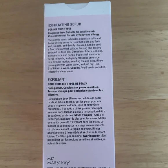 Mary Kay Exfoliating Scrub - Picture 4 of 4